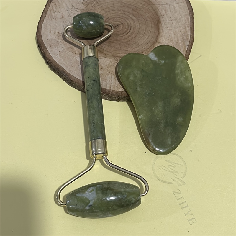 Rolo de Jade e Gua Sha